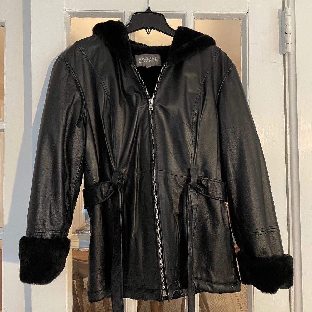 WILSONS LEATHER Women’s Belted Leather Jacket with Faux Fur